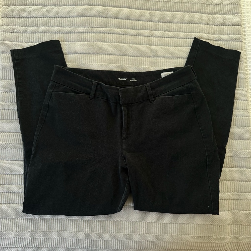 Women’s black old navy pixie pants